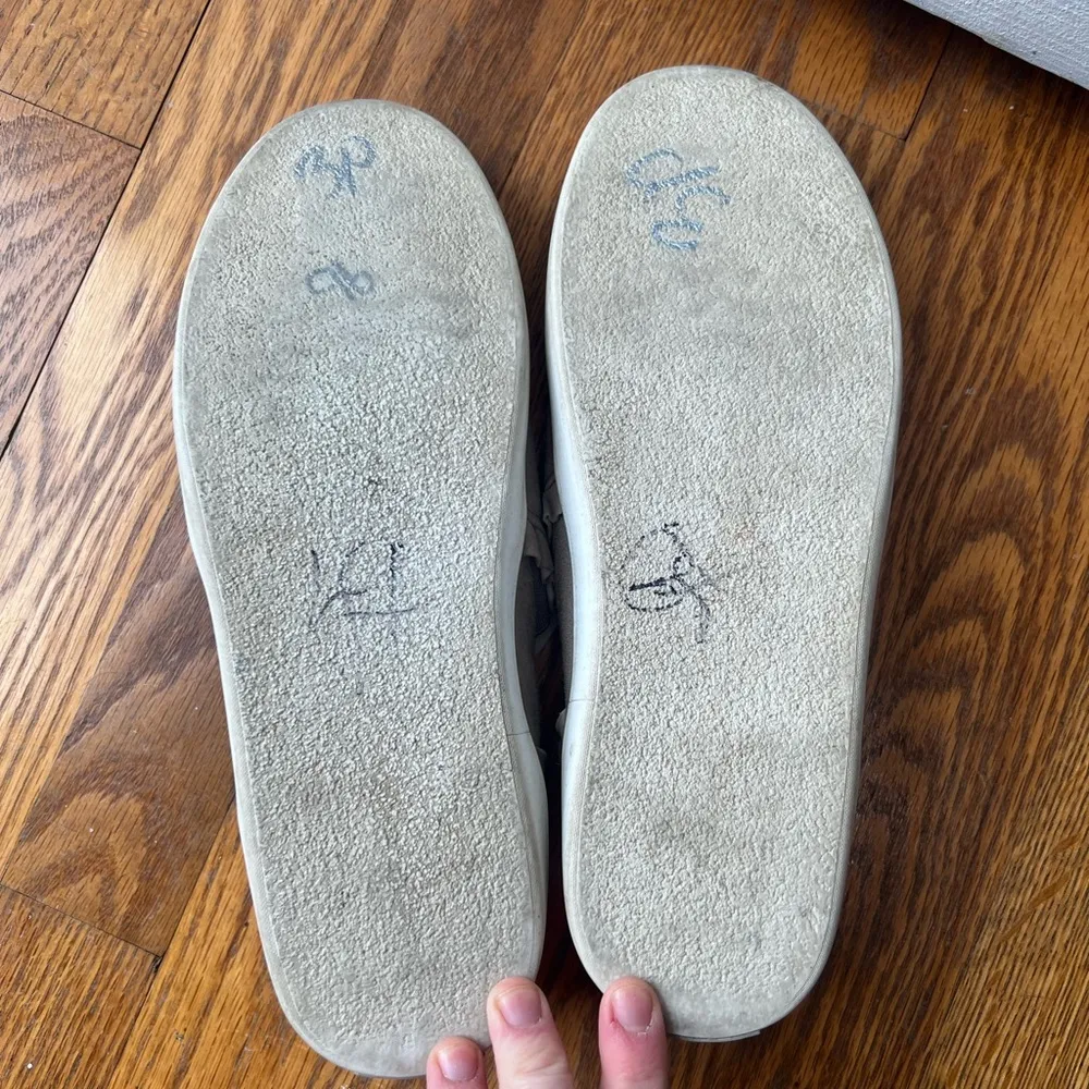 Women's Lilly Suede Ruffle Slip-On Sneakers - Image 4