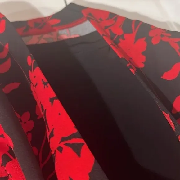 NWT Chico’s new with tags Floral-Print Shift Dress size‎ 1 double layer flatters - Image 5