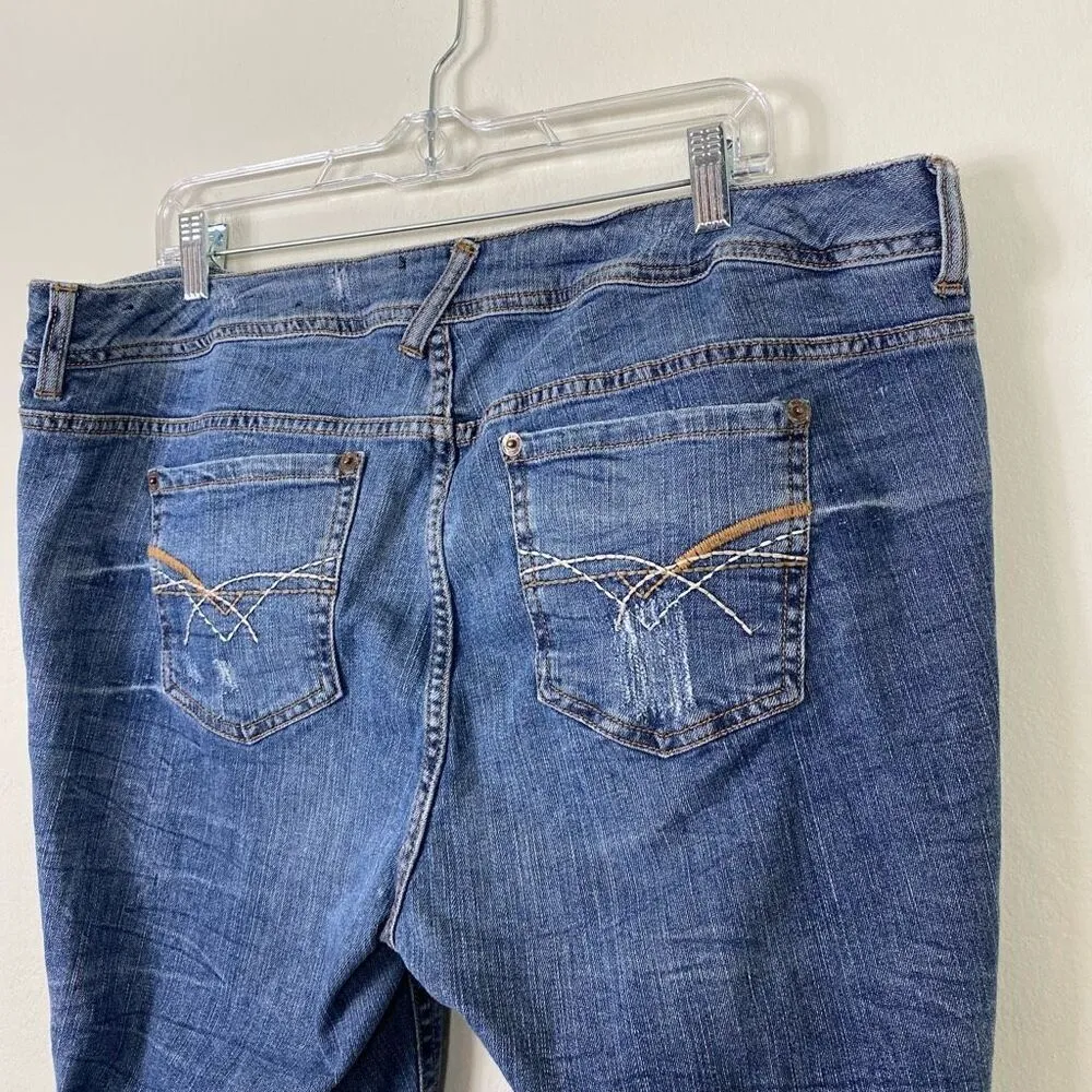 Torrid Medium Wash Distressed Ripped Patched Gold Sequin Skinny Jeans Size 20 - Image 5