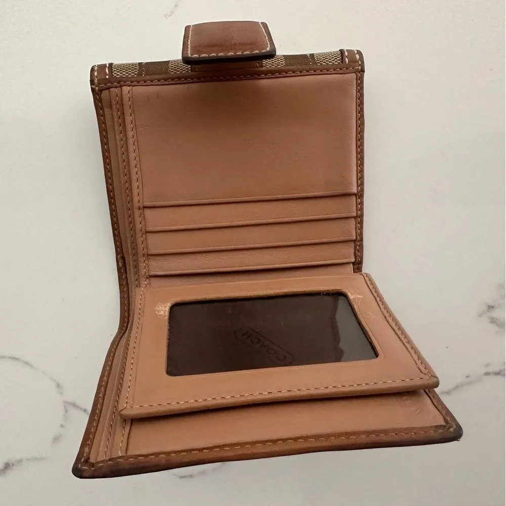 Vintage Coach Leatherware Trifold Wallet in Jacquard Fabric in Tan and Brown - Image 3
