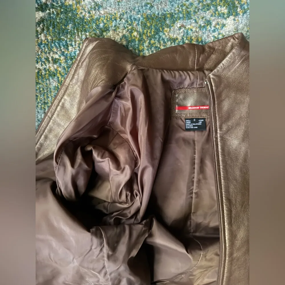 Vintage Y2K Brandon Thomas bronze leather zipper moto jacket, size small Brown - Image 13