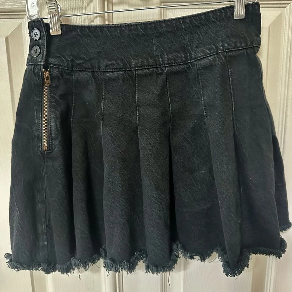 Free People black private school pleated skirt - Image 4