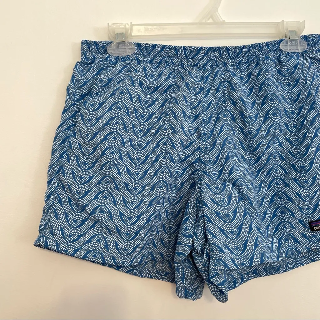 PATAGONIA Baggies Shorts - 5" Blue Wavy Striped Geometric Pull On Active Shorts - Image 6