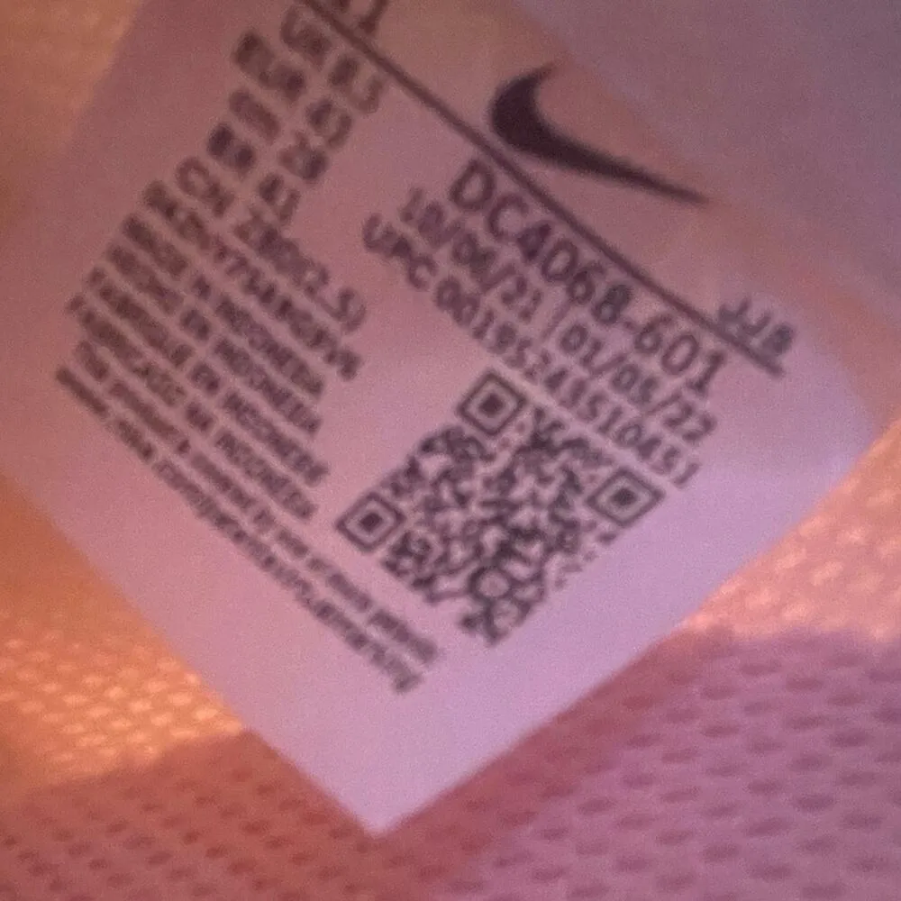 NIKE Womens Air Max Dawn Running Trainers Sneakers, S88 - Image 3