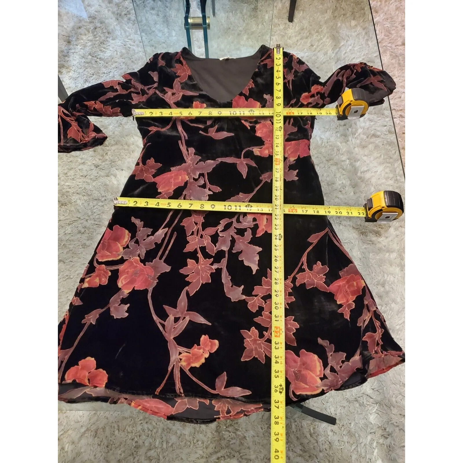 Mystree Women's Black Floral Rayon V-Neck Long Sleeve Knee Length Dress Medium - Image 7