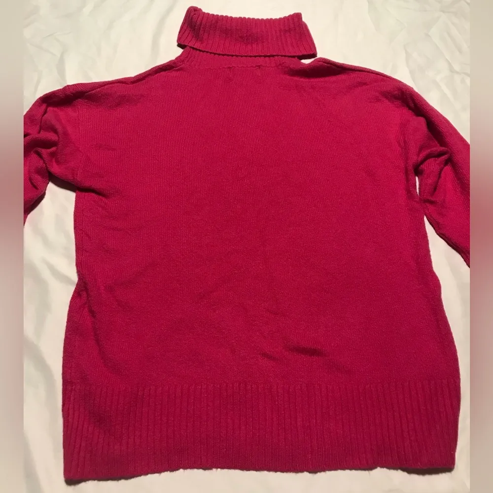 Old Navy Women’s Hot Pink Turtleneck Knit Sweater Size S - Image 6