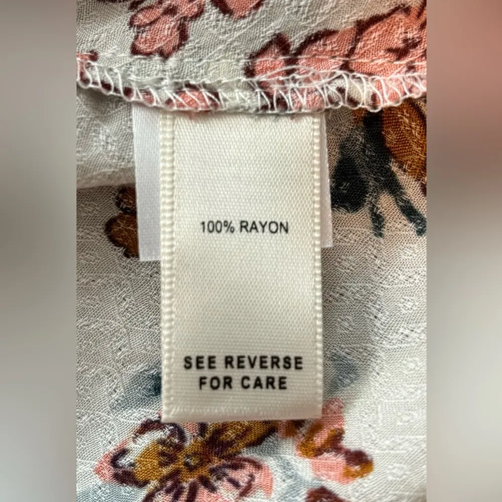 Willow & Root Floral Keyhole Tunic Top from Buckle - Image 14