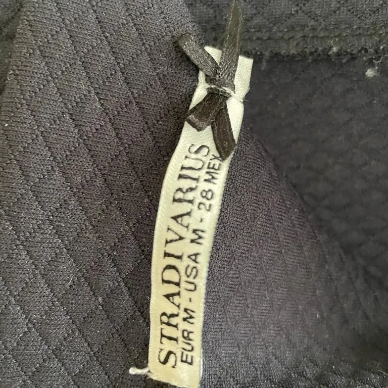 stradivarius mini skirt - Image 2