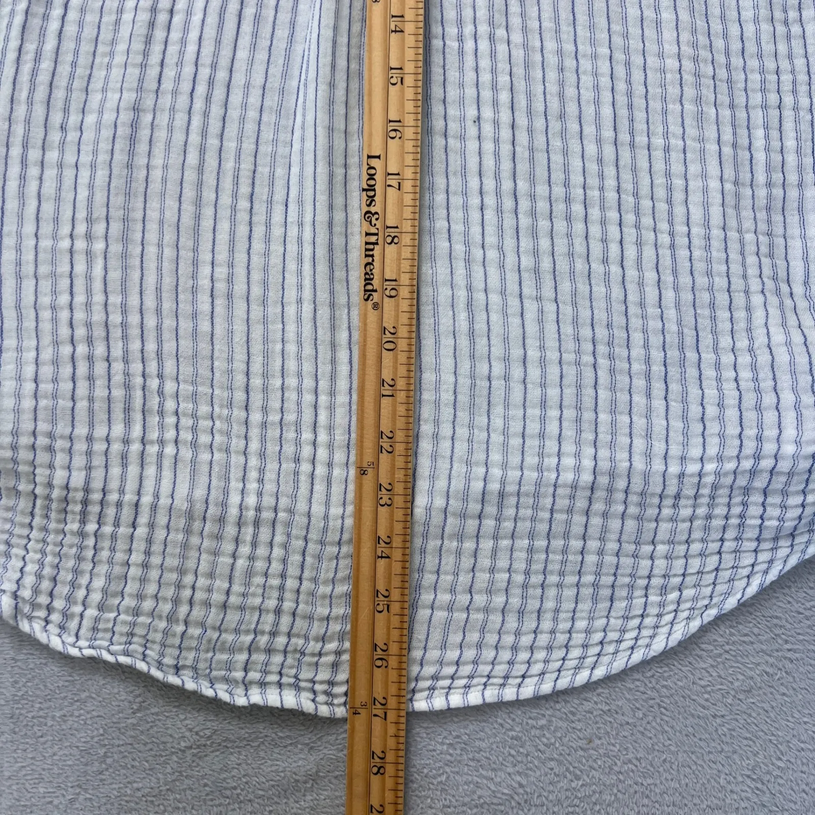 Rails Hunter Button Down Shirt Medium Blue White Striped Cotton Gauze Casual - Image 8