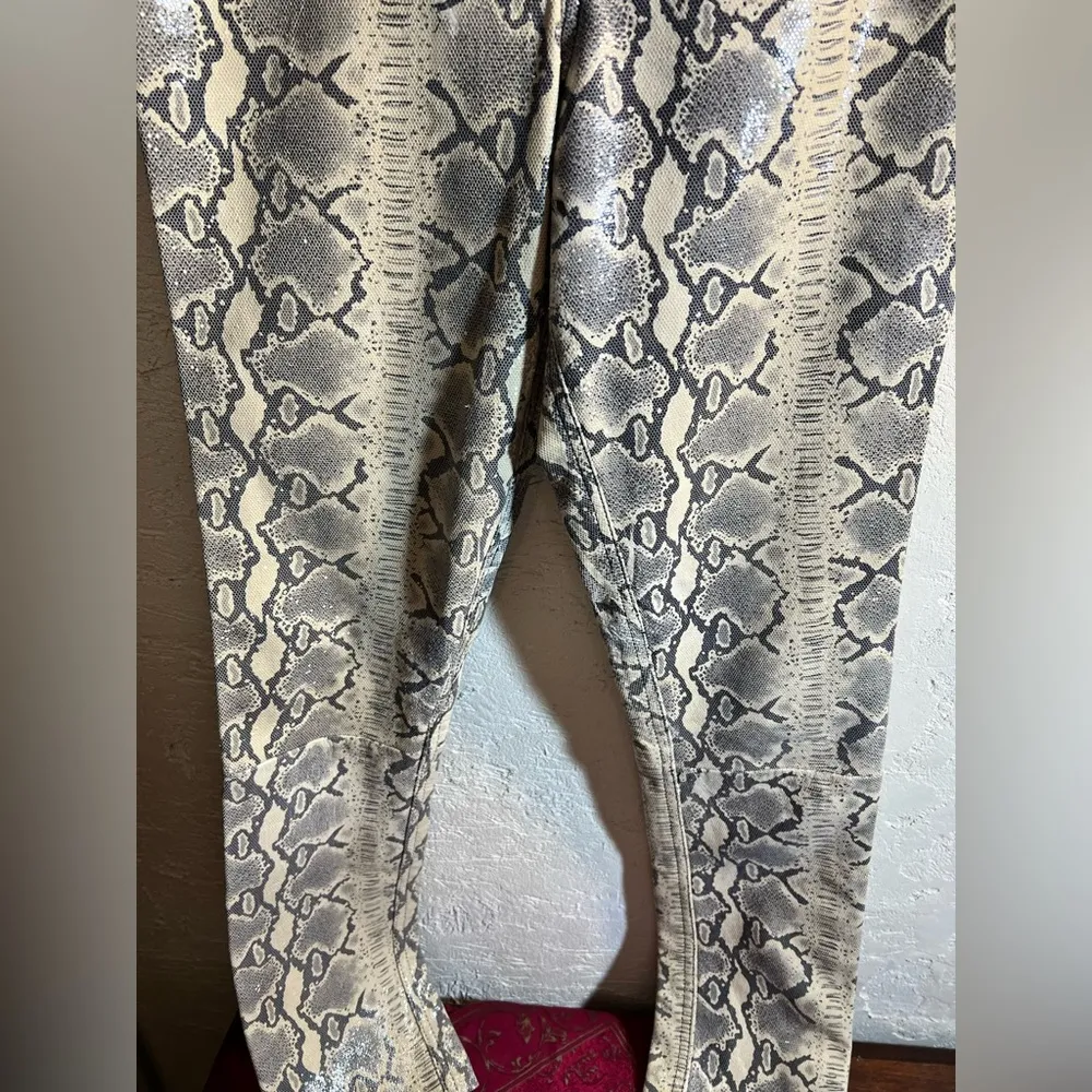 Leather pants: genuine leather, python print, black, grey and cream by Swann Gray Size undefined - Image 4