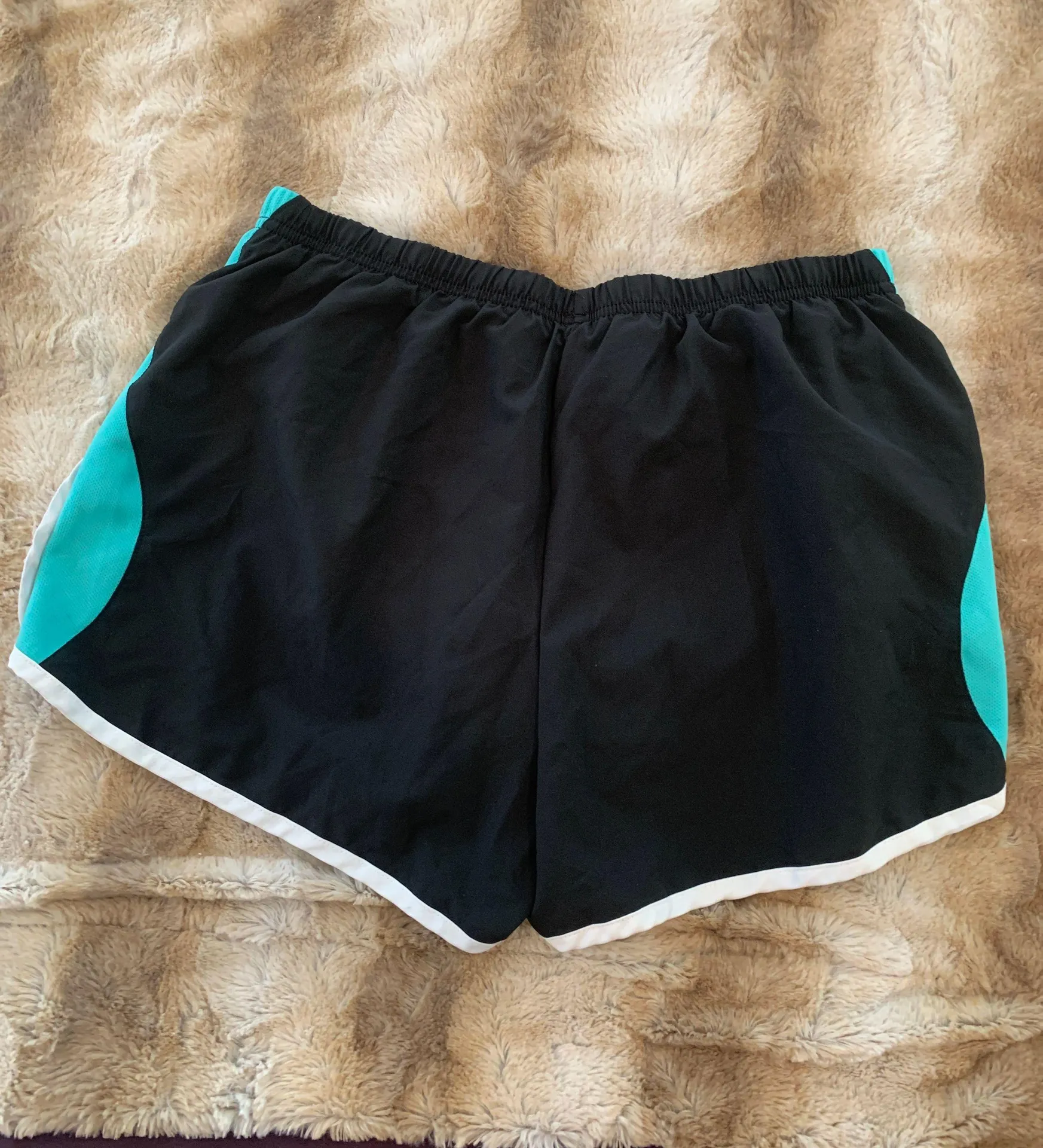 Shorts - Image 2