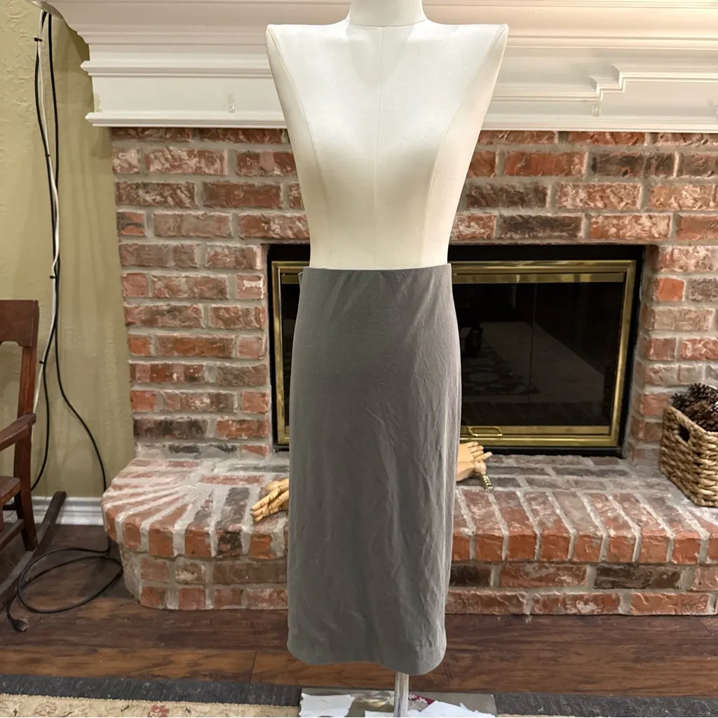 Express Soft Gray Women's Skirt / XL / Excellent condition - Image 2