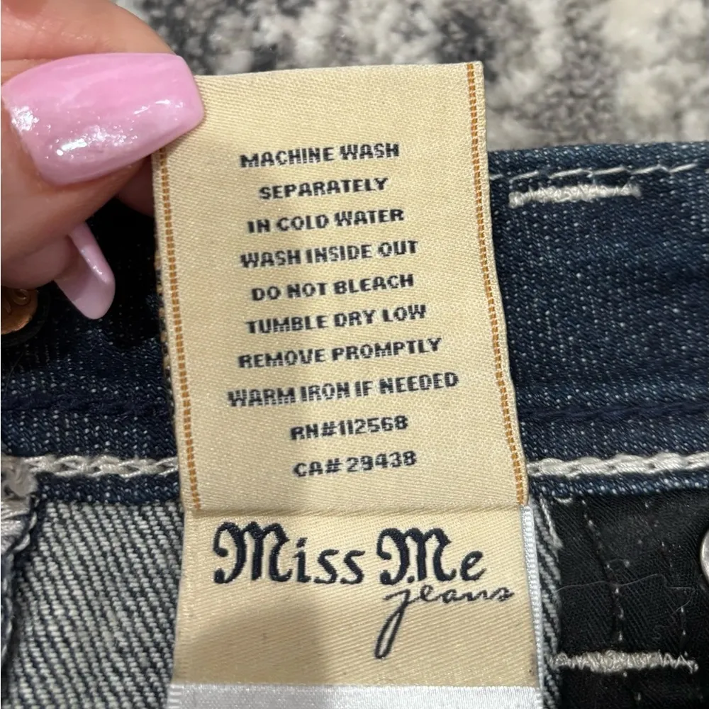 Dark Wash Skinny Jeans - Image 9