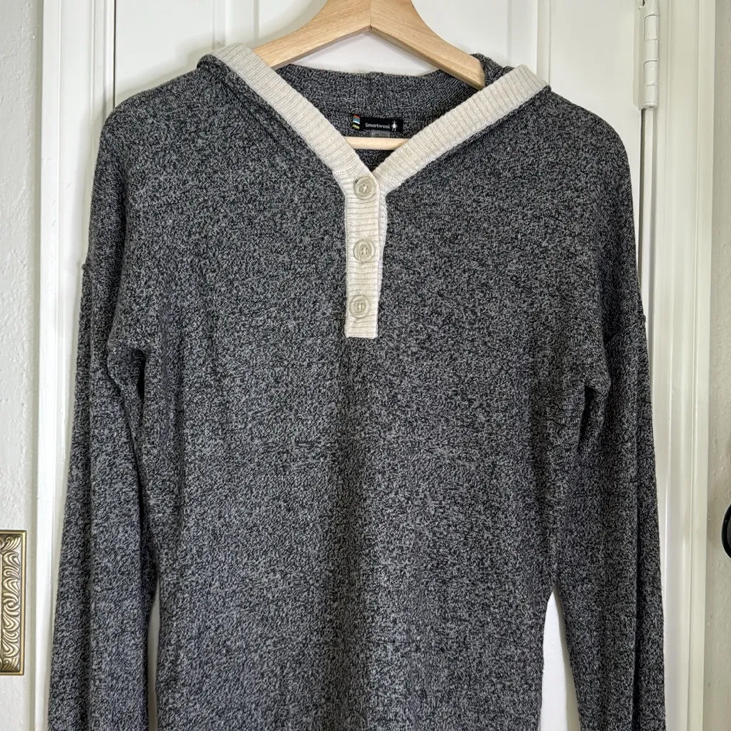 Smartwool hooded long sleeve Henley sweater - Image 2