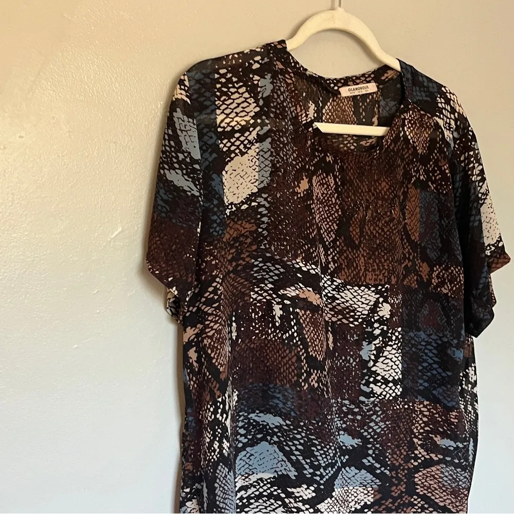 Glamorous Silk Over Size Loose Fit Animal Snake Skin Print Blouse Medium 6 - Image 3