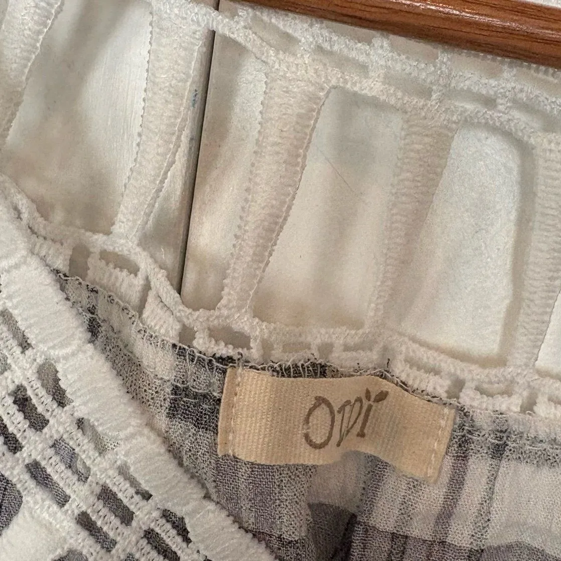 Oddy Gray Plaid Top‎ Size Small - Image 4