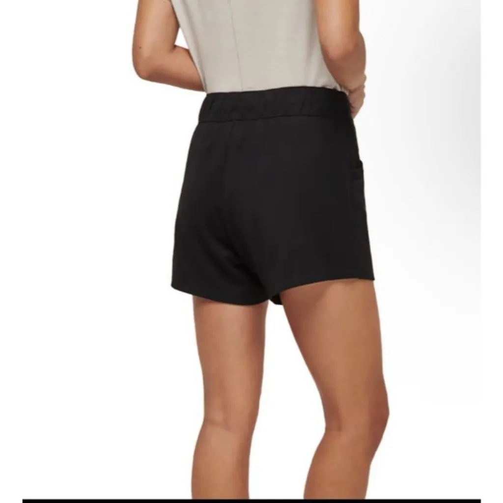 TravisMathew Black Ponte Pocket Shorts Women's M Casual Size M - Image 2