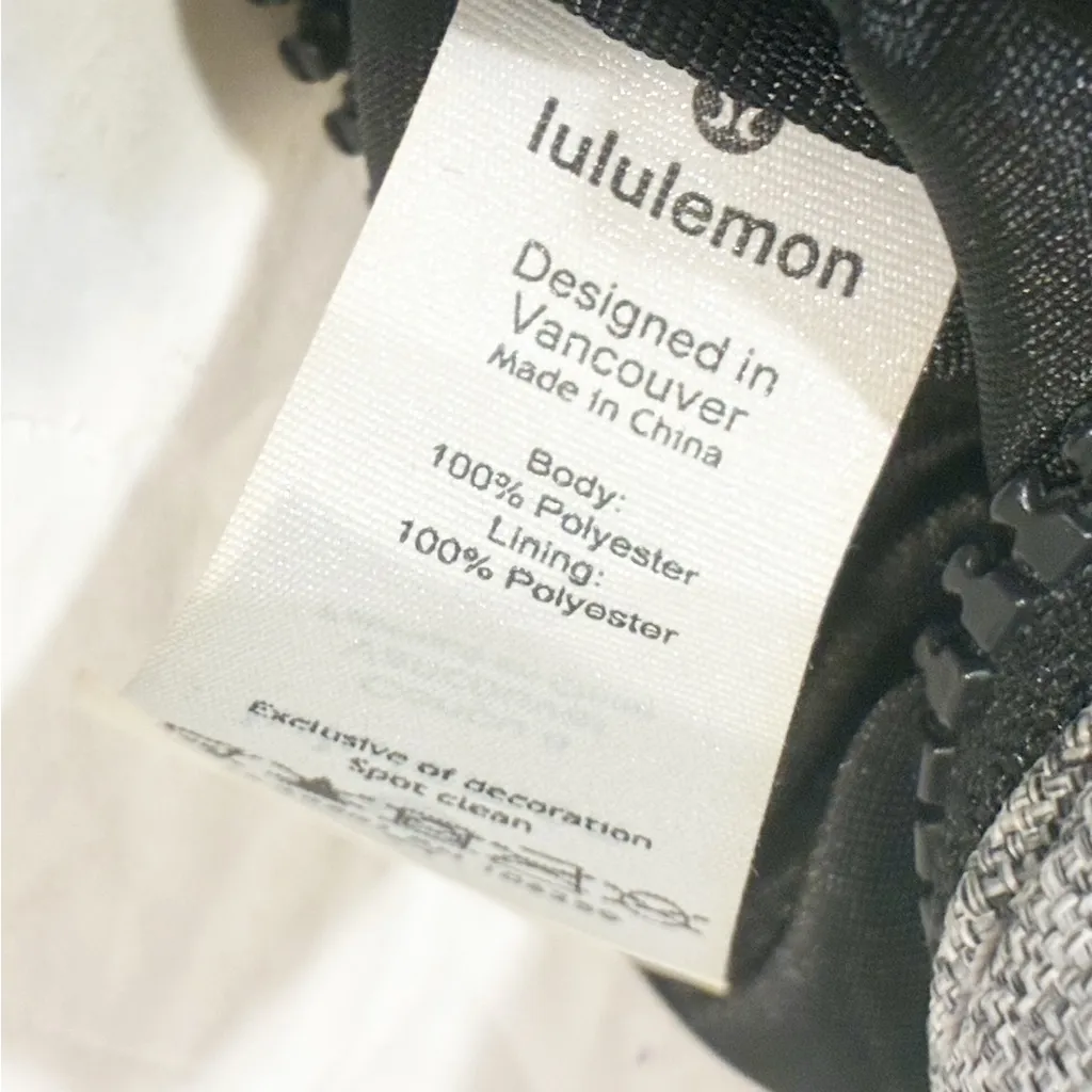 Lululemon Grey On the Beat Belt Bag Crossbody‎ - Image 4