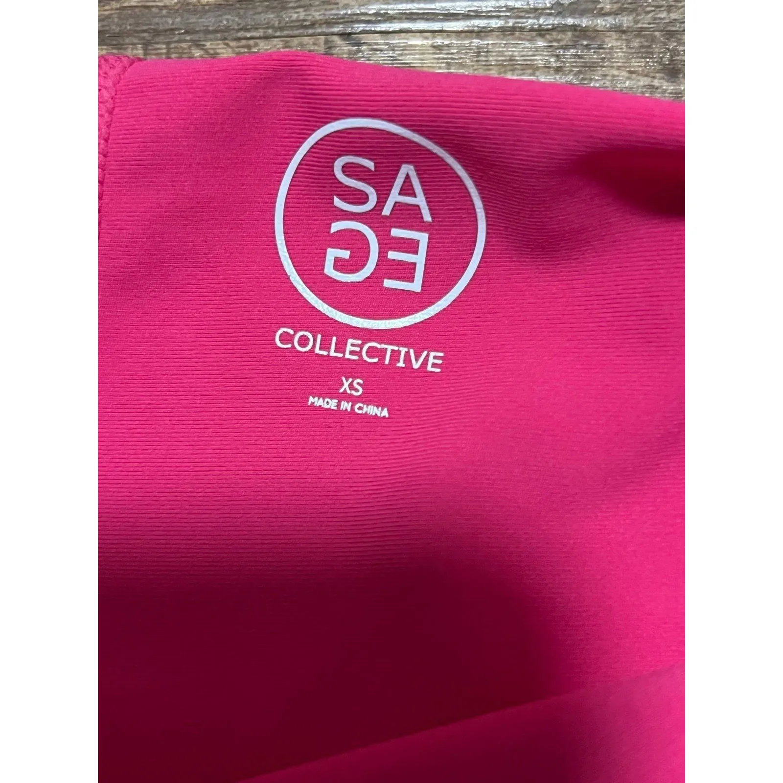 Sage Collective Athletic Skort Skirt Hot Pink - Image 4