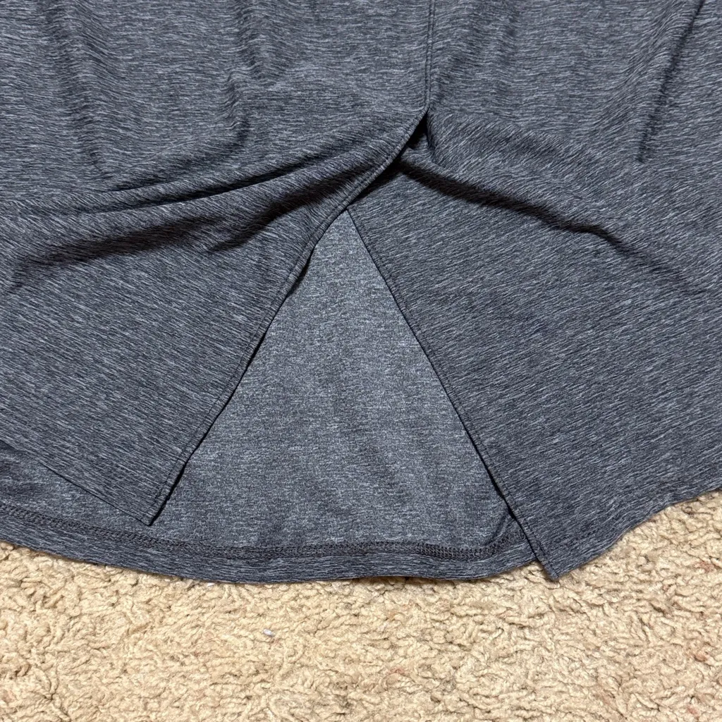 Eddie Bauer Women's Charcoal Muscle Tee - Image 4