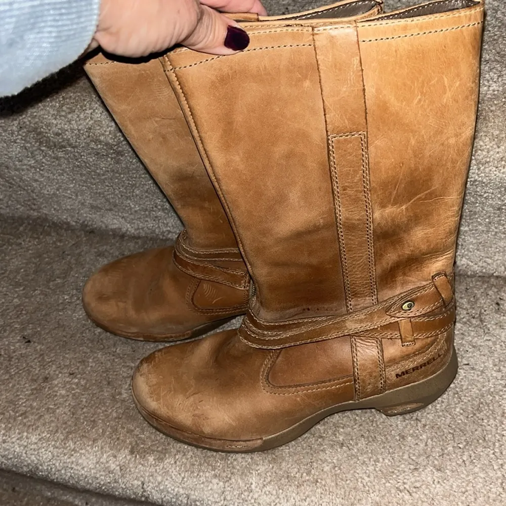 7.5 camel color leather boots. 2” heels. 11” tall. GUC - Image 6