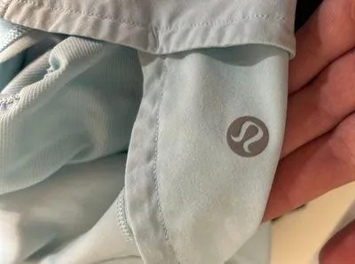 Hotty Hot Short 2.5” - Image 4