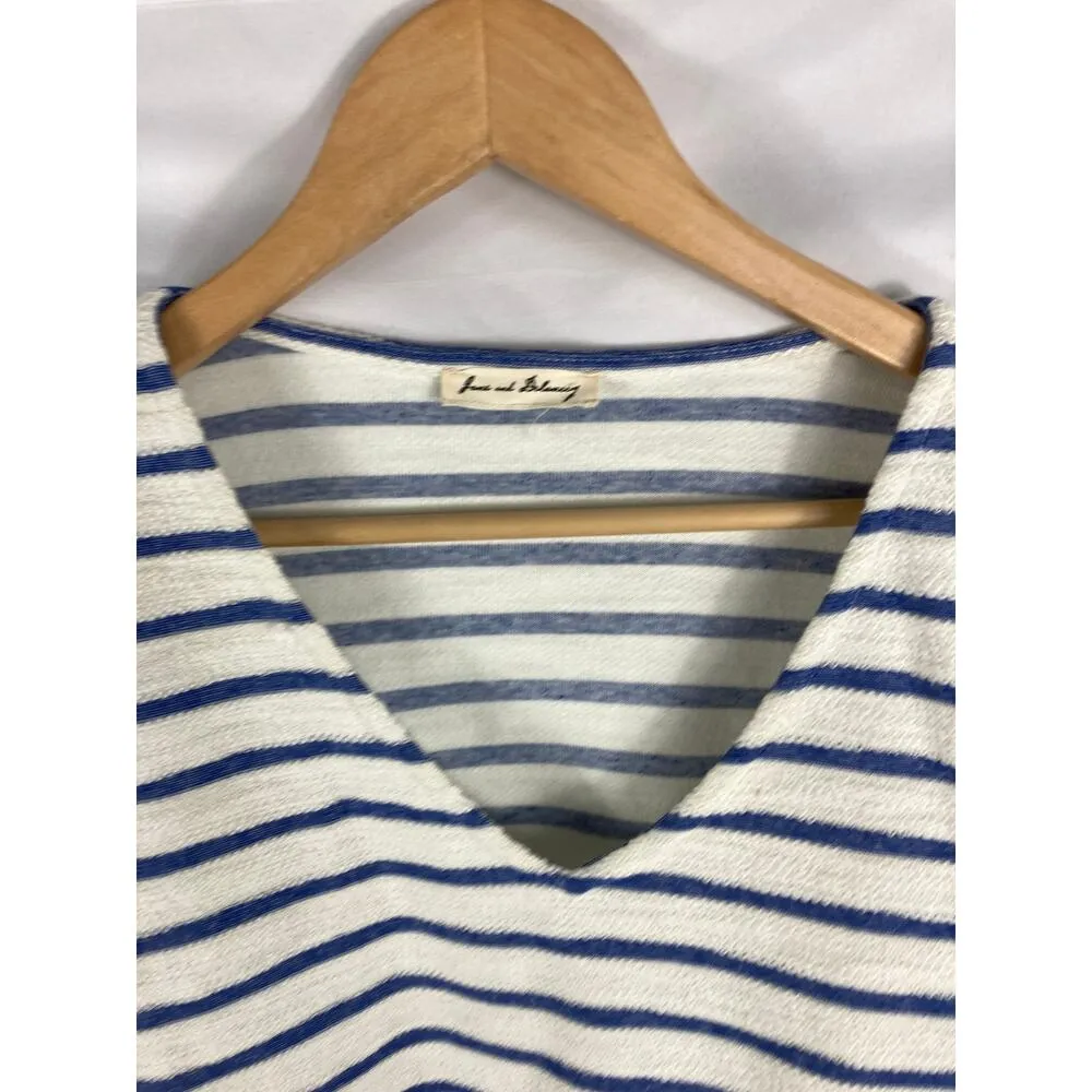 Jane and Delancey Stripe V Neck Knit Top Size XXL - Image 2