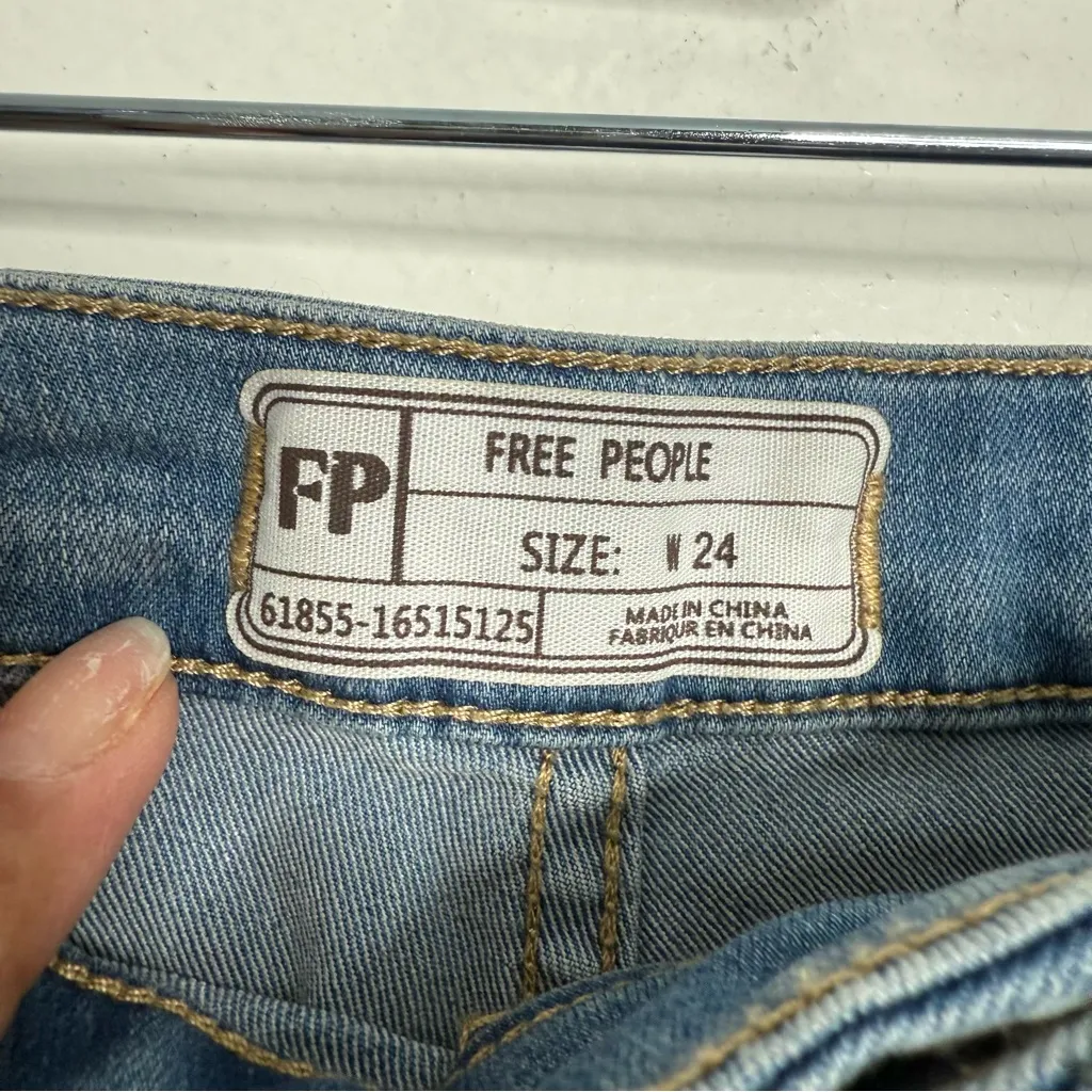 Free People Flare Float On‎ Pant Jean in Love Letters Blue Size 24 - Image 5