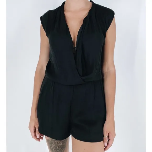 Zara Trafaluc Black Sleeveless Romper With Lace Back - Image 2