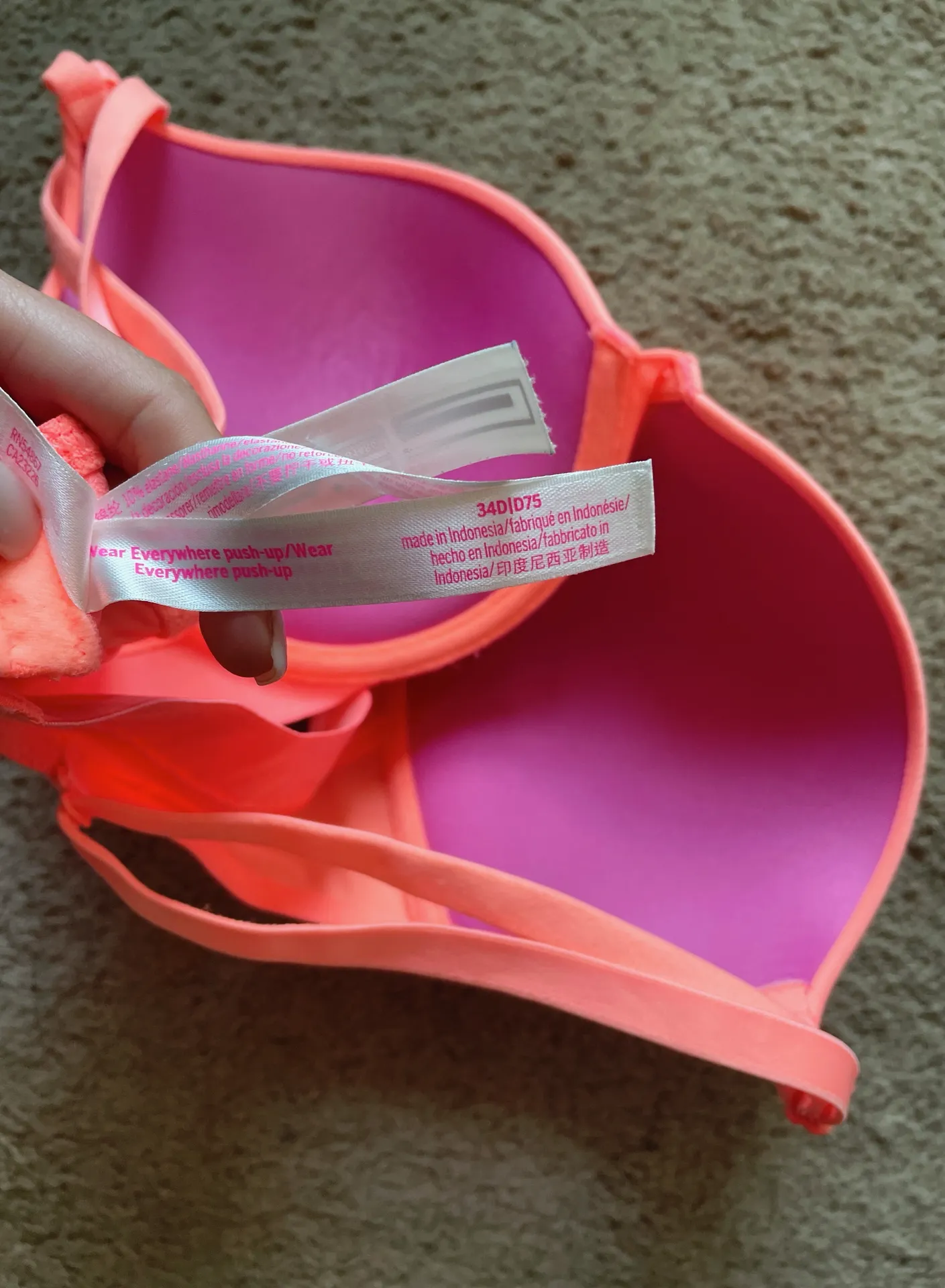 Victoria's Secret Push-up Bra 34D - Image 3