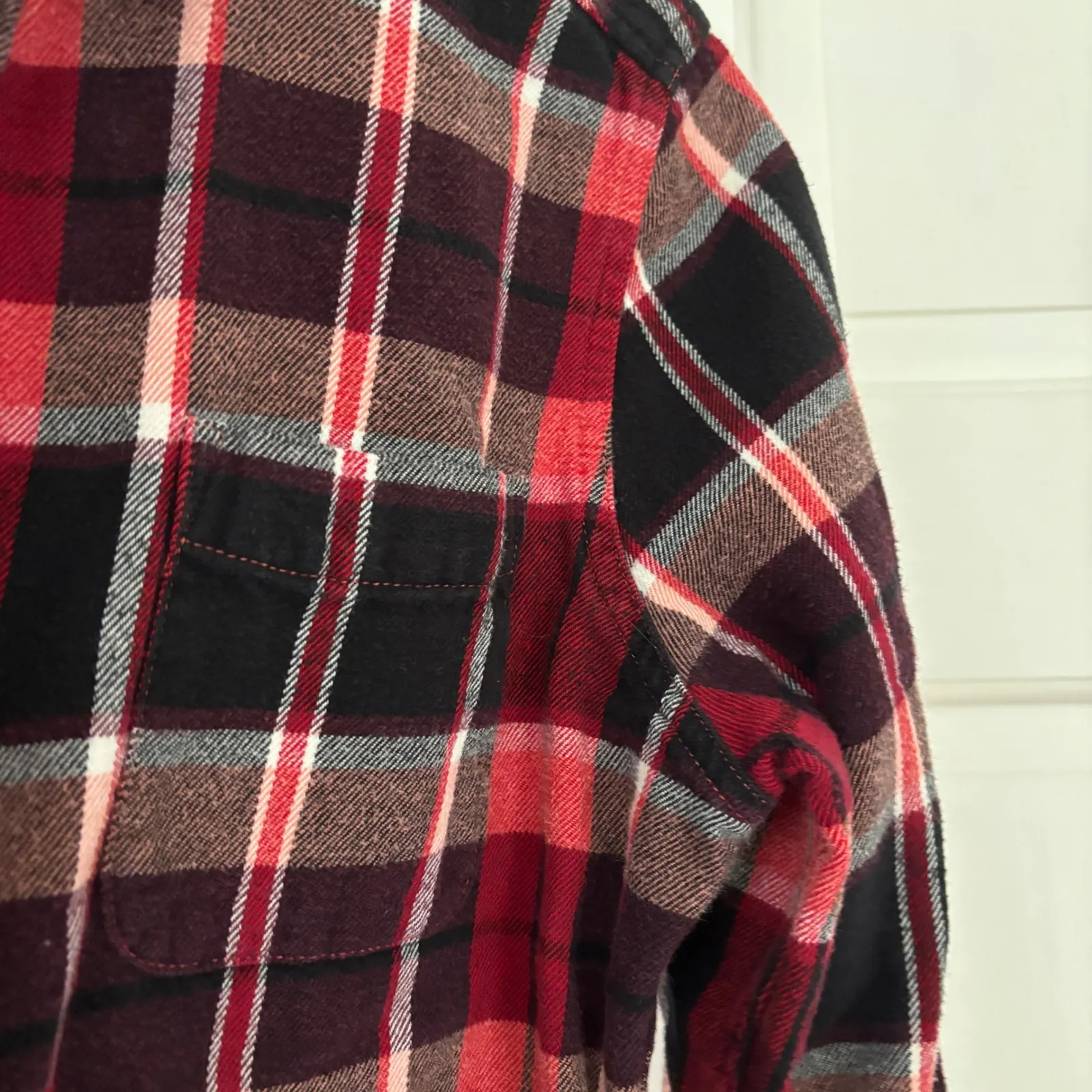 Woolrich Womens Flannel Shirt Red Black Plaid Buffalo Check Button Up Size Large - Image 5