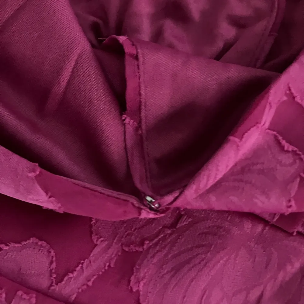 Band of the free Womens “KISS ME FUCHSIA PEPLUM MINI DRESS” - Image 8