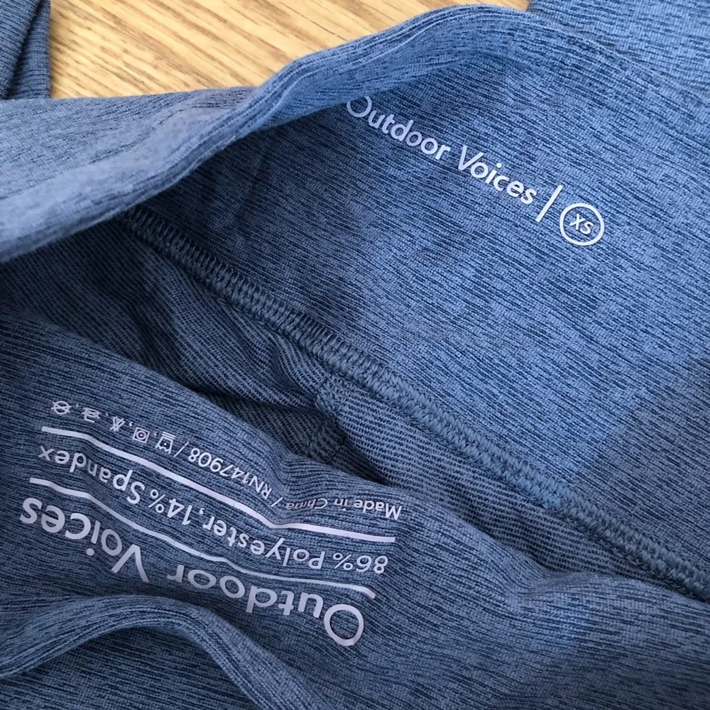 Outdoor Voices Warmup 3/4 leggings - Image 7