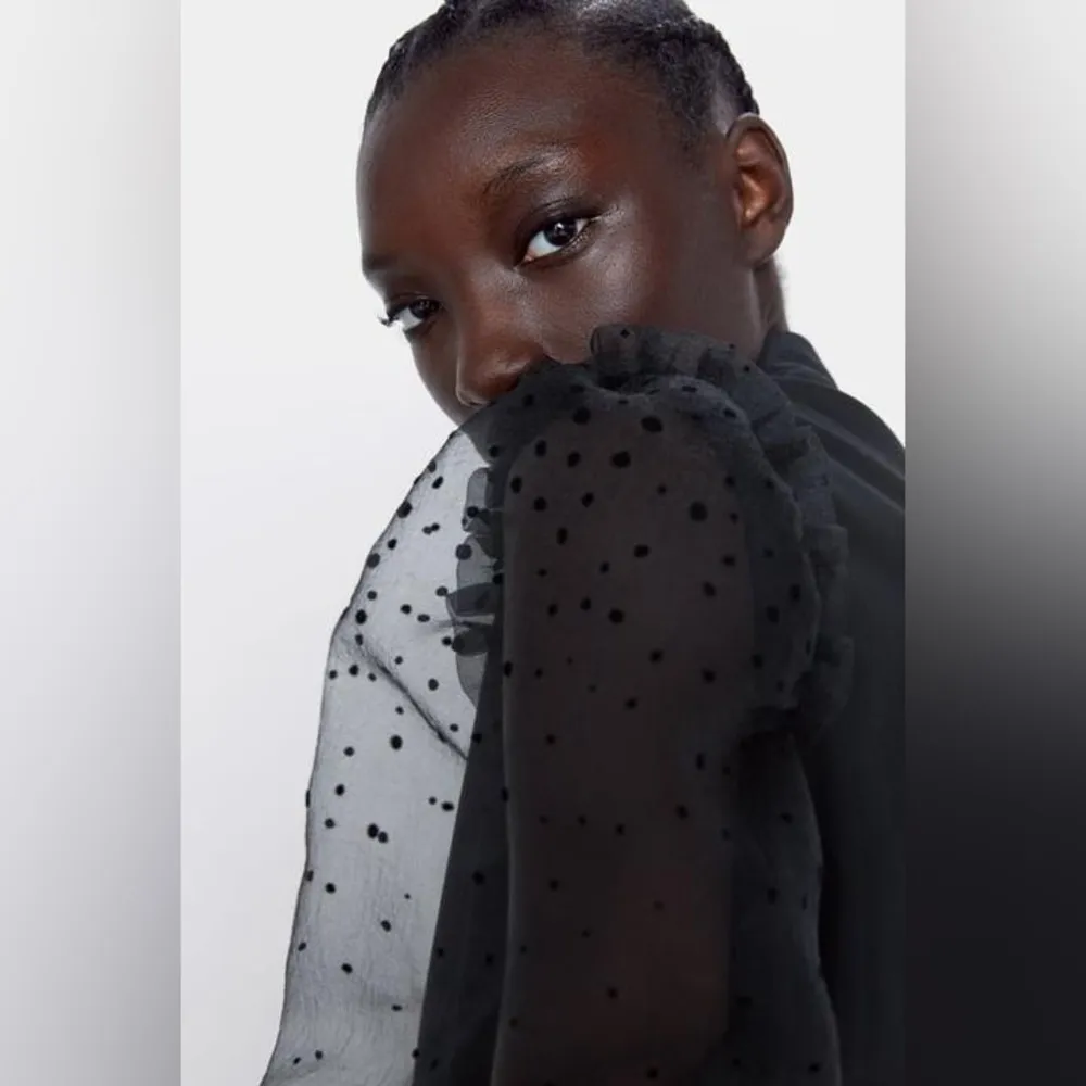 Black Organza Sleeve Collard Shirt Long Puff Sleeves / Size XS - Image 6