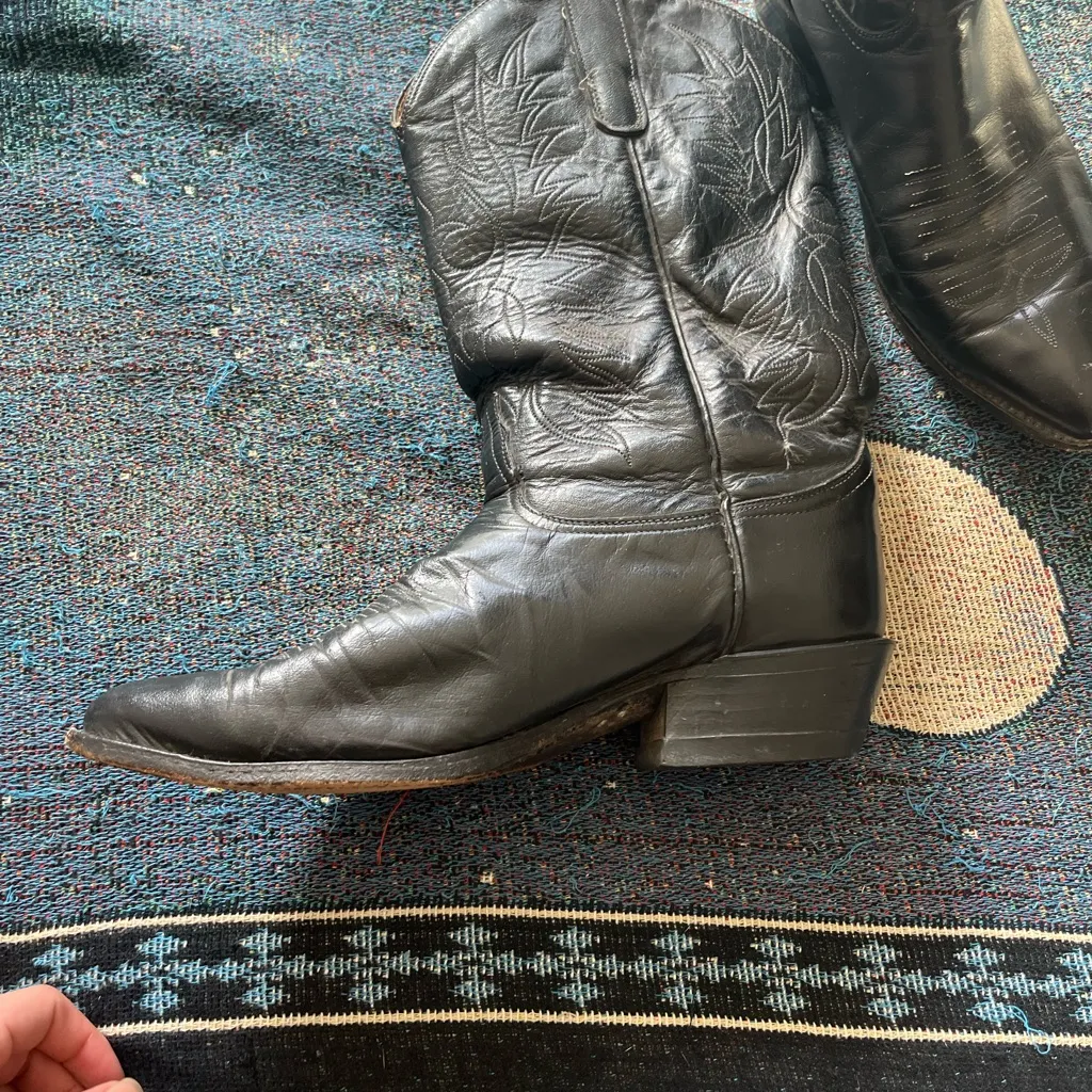 Tony Lama Black Leather Western Cowboy Boots Women’s 9.5 Point Toe Classic Ranch - Image 4