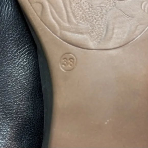 Bueno Tahiti Slip On Asymmetrical Flat Sandal Black Comfortable Size 38, US 7.5 - Image 8