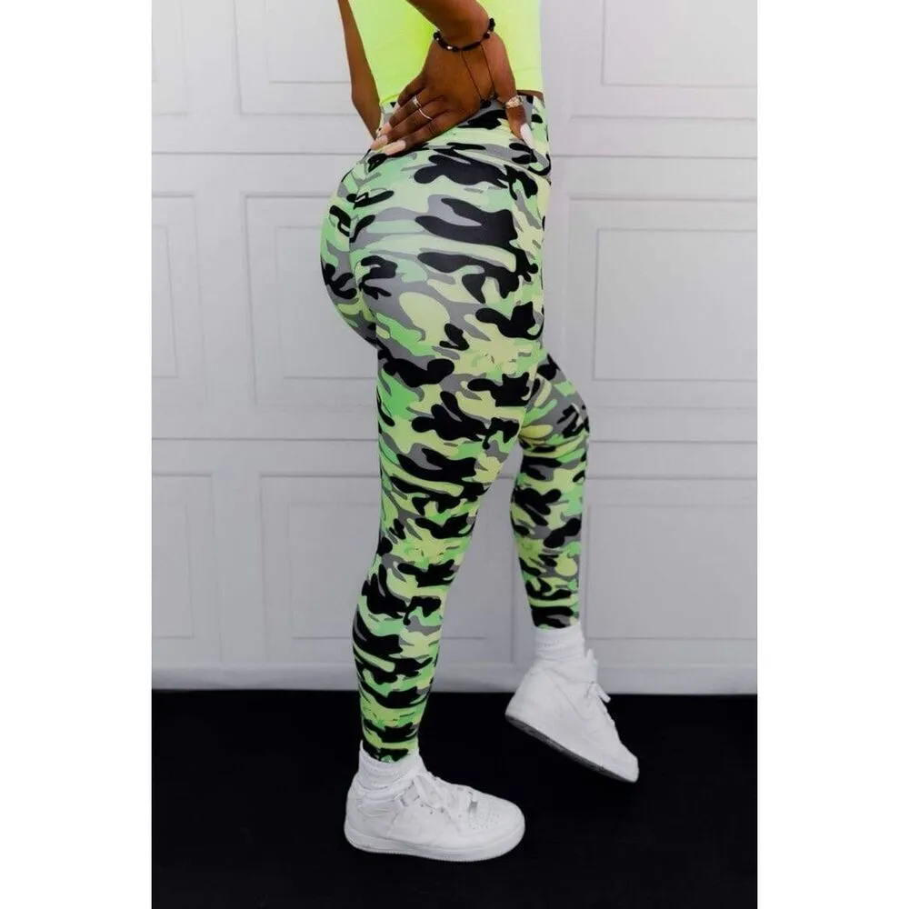 Celestial Bodiez OG Ultra High Rise Leggings in 'Hidden in Neon' Size Small Yellow - Image 2