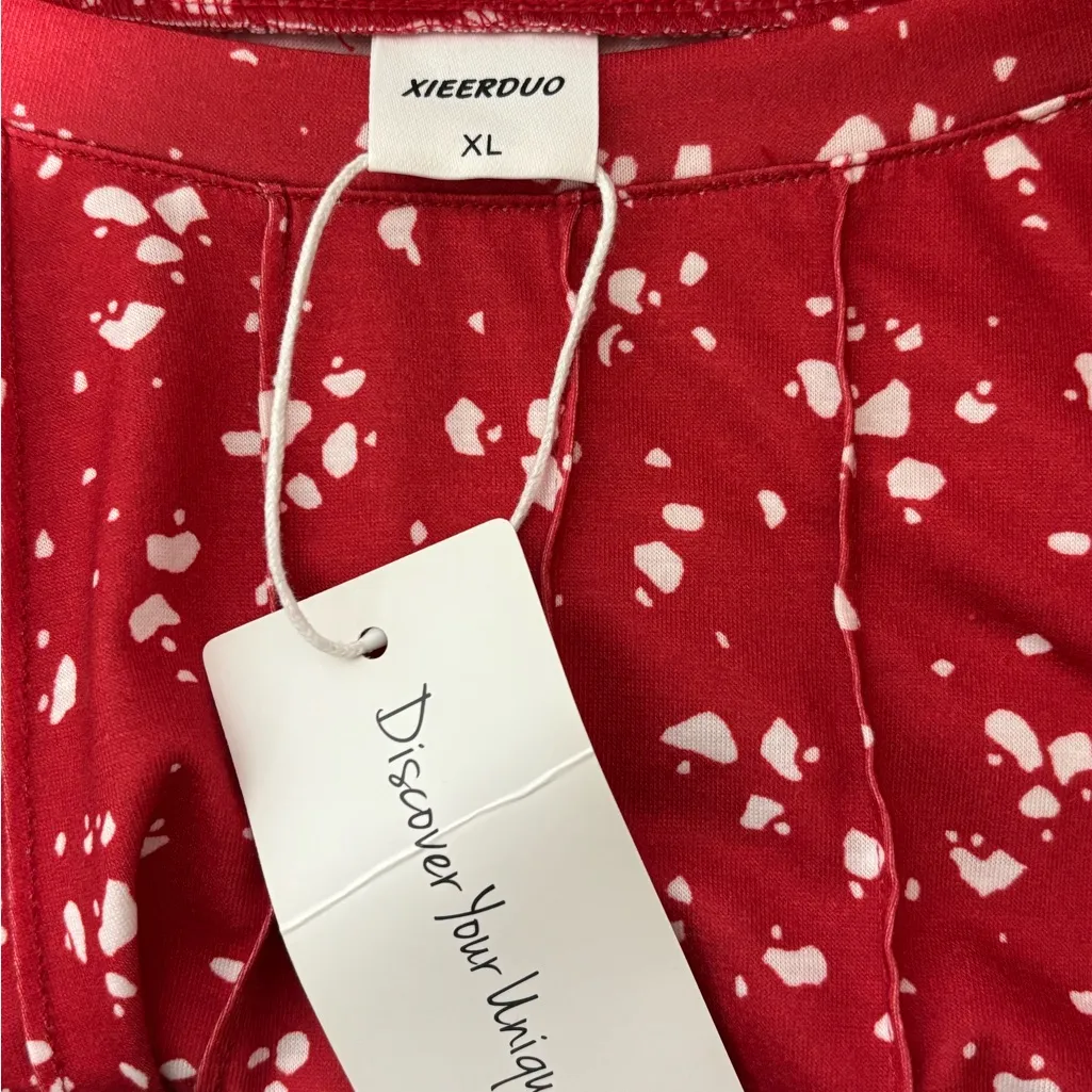 Chic Red Floral Blouse Size XL - Image 5