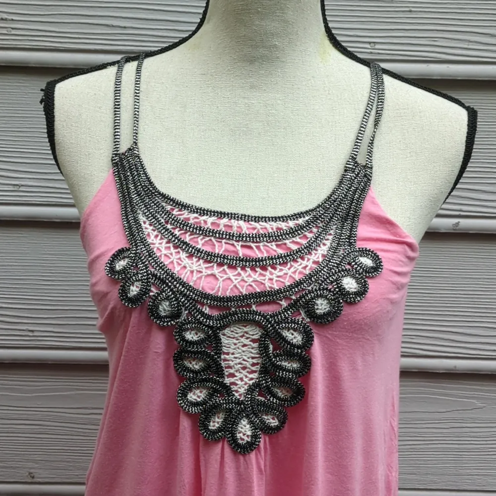 Kenar Loose Fit Strappy Halter with Shelf Bra - Image 3