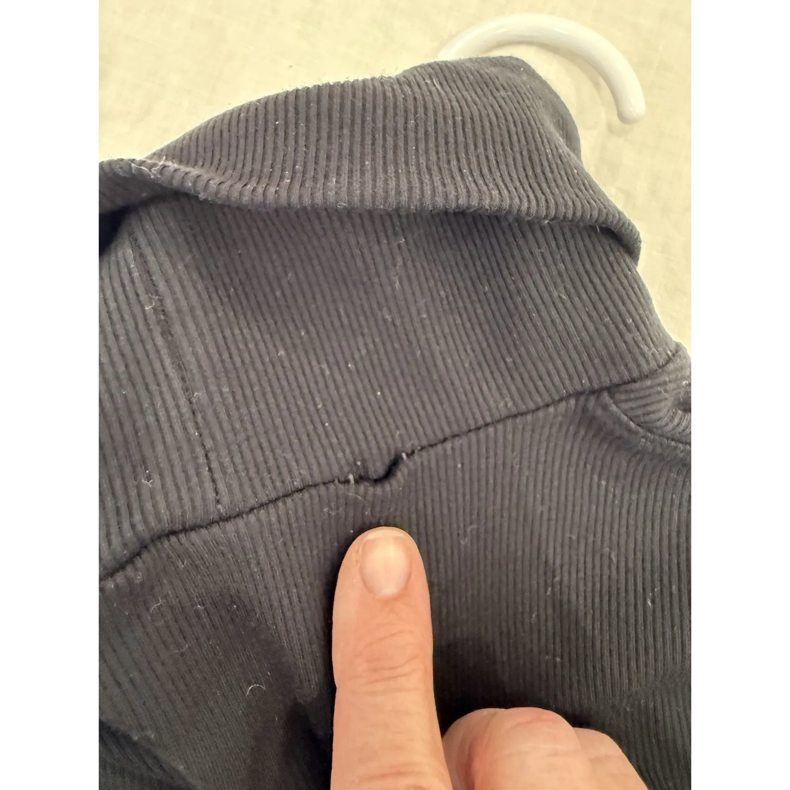 Polo Ralph Lauren Black Rib Knit Turtleneck Sweater Large Classic Minimal preppy - Image 6