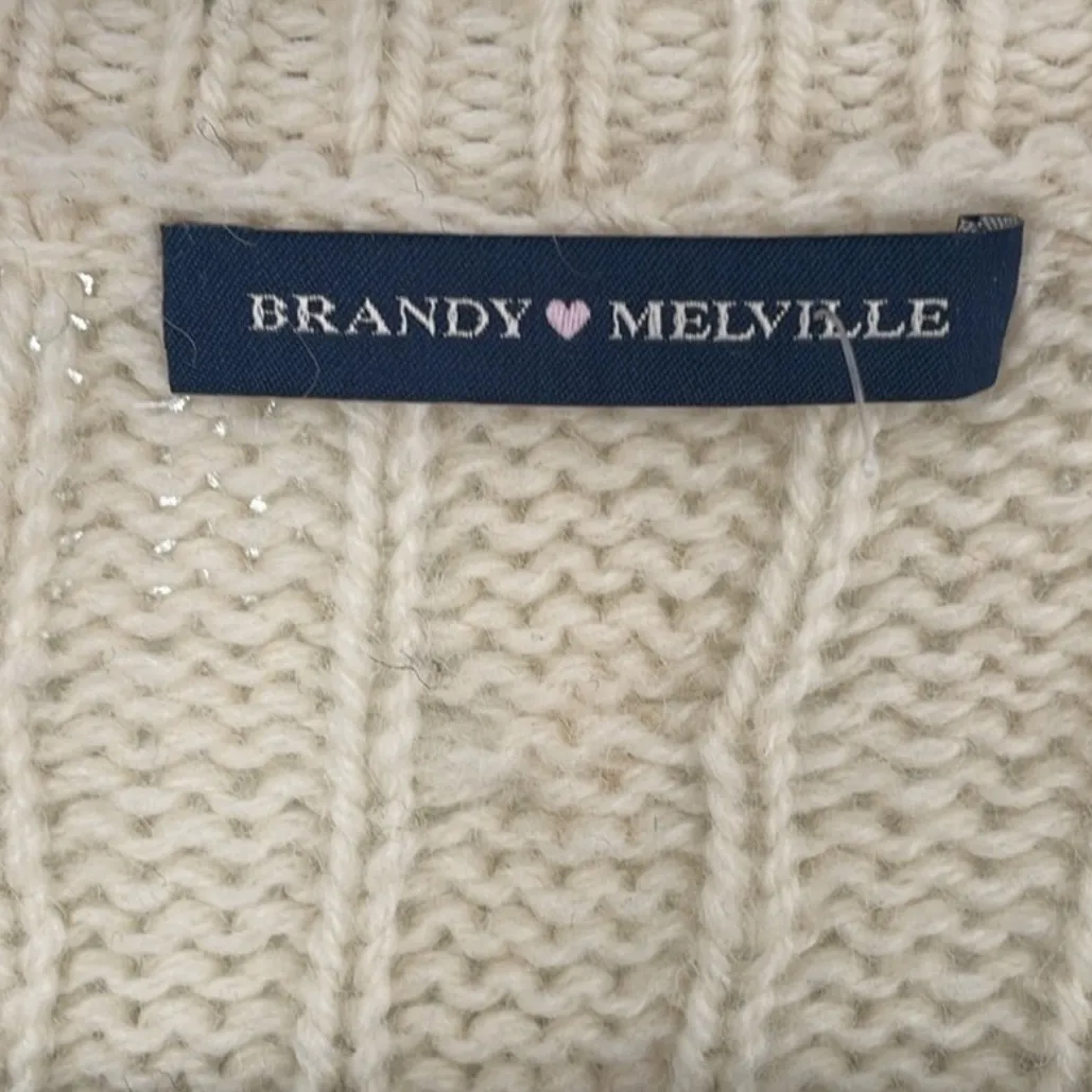 Brandy Melville Cream Cable Knit V Neck Wool Acrylic Sweater Women - Image 4