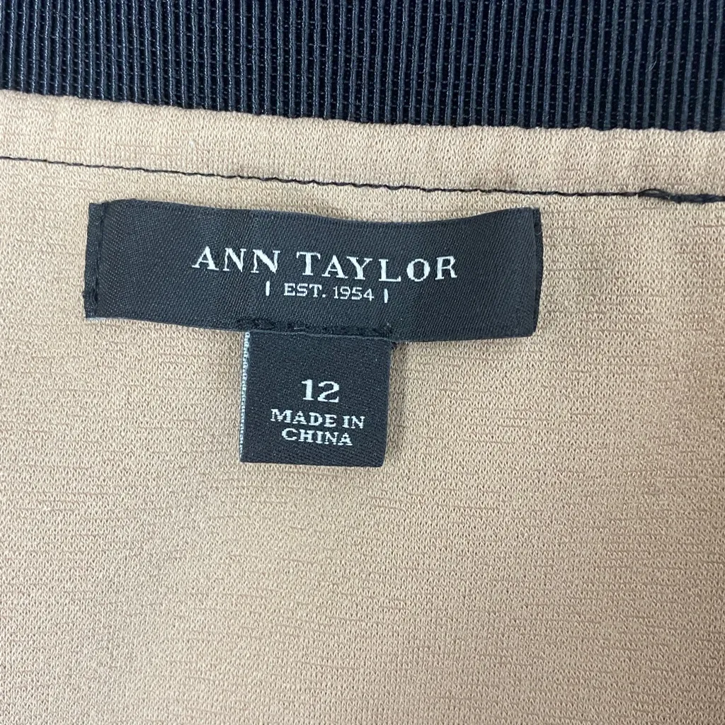 Ann Taylor Black & Nude Lace Overlay Knee Length Skirt 12 - Image 5