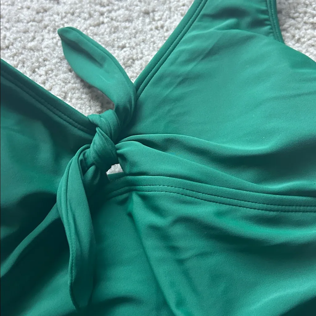 Kona Sol Emerald One-Piece Swimsuit - Image 4