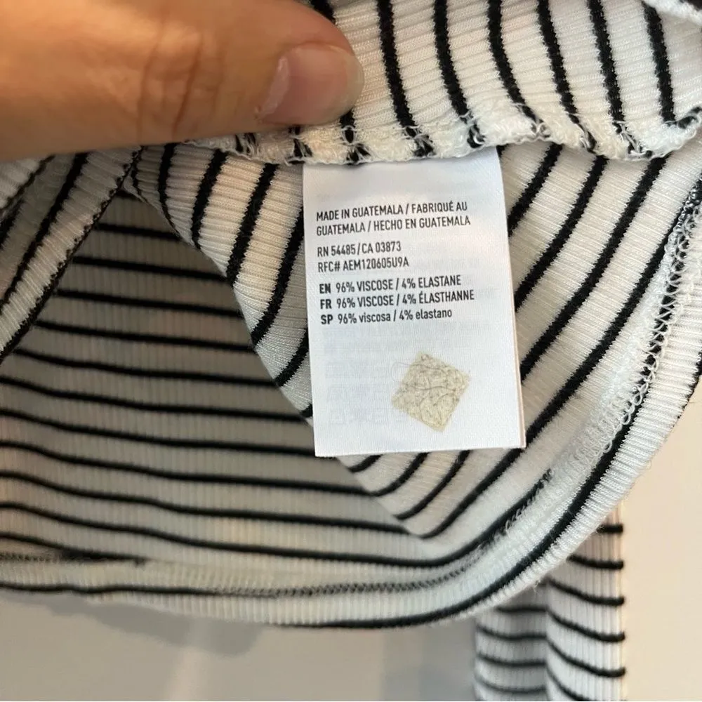 American Eagle Soft & Sexy Striped Mock Neck Long Sleeve Size M - Image 4