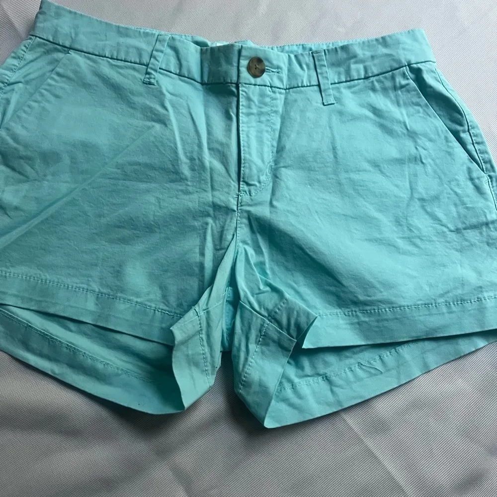 Old Navy Mint Green Bermuda Shorts Tailored Mid-Thigh - Image 8