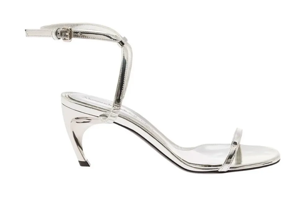 NIB Alexander McQueen Leather Armadillo Ankle Strap Sandals In Silver Size 37 - Image 1