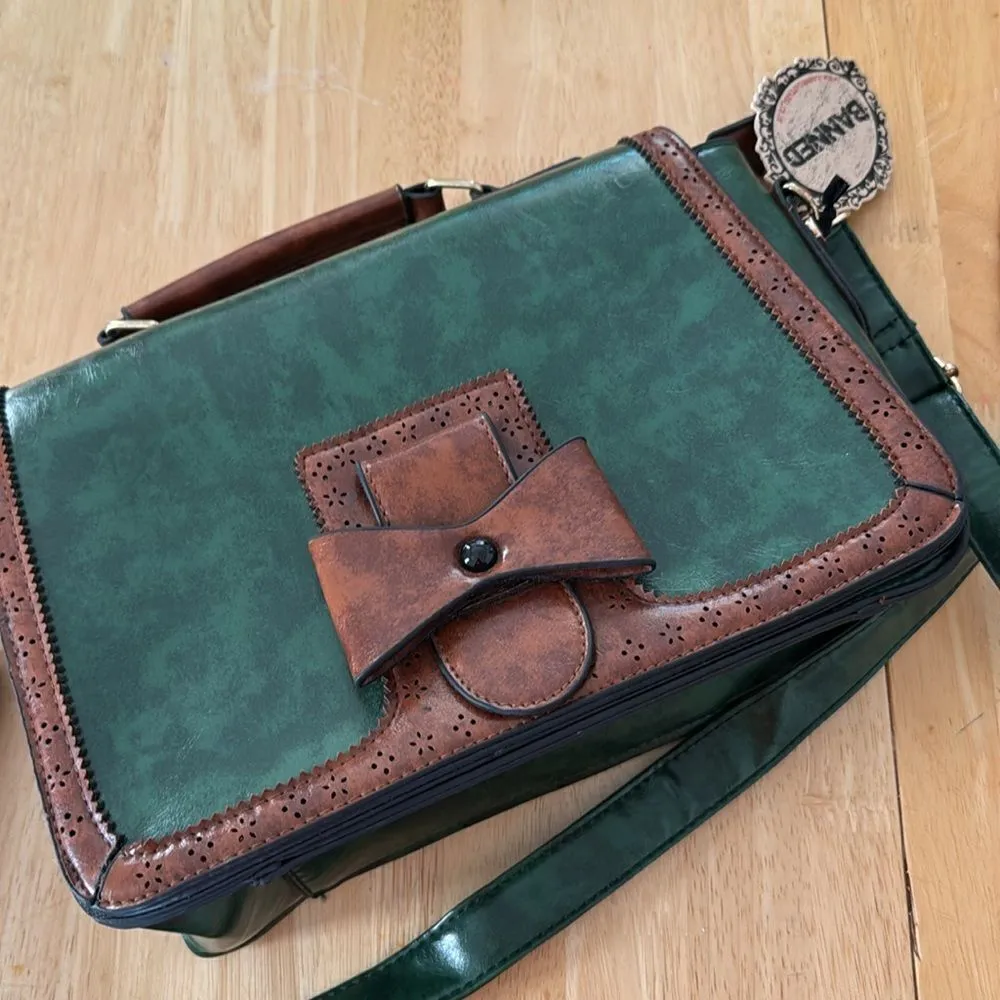 BANNED Messenger Bag NWT Green - Image 3