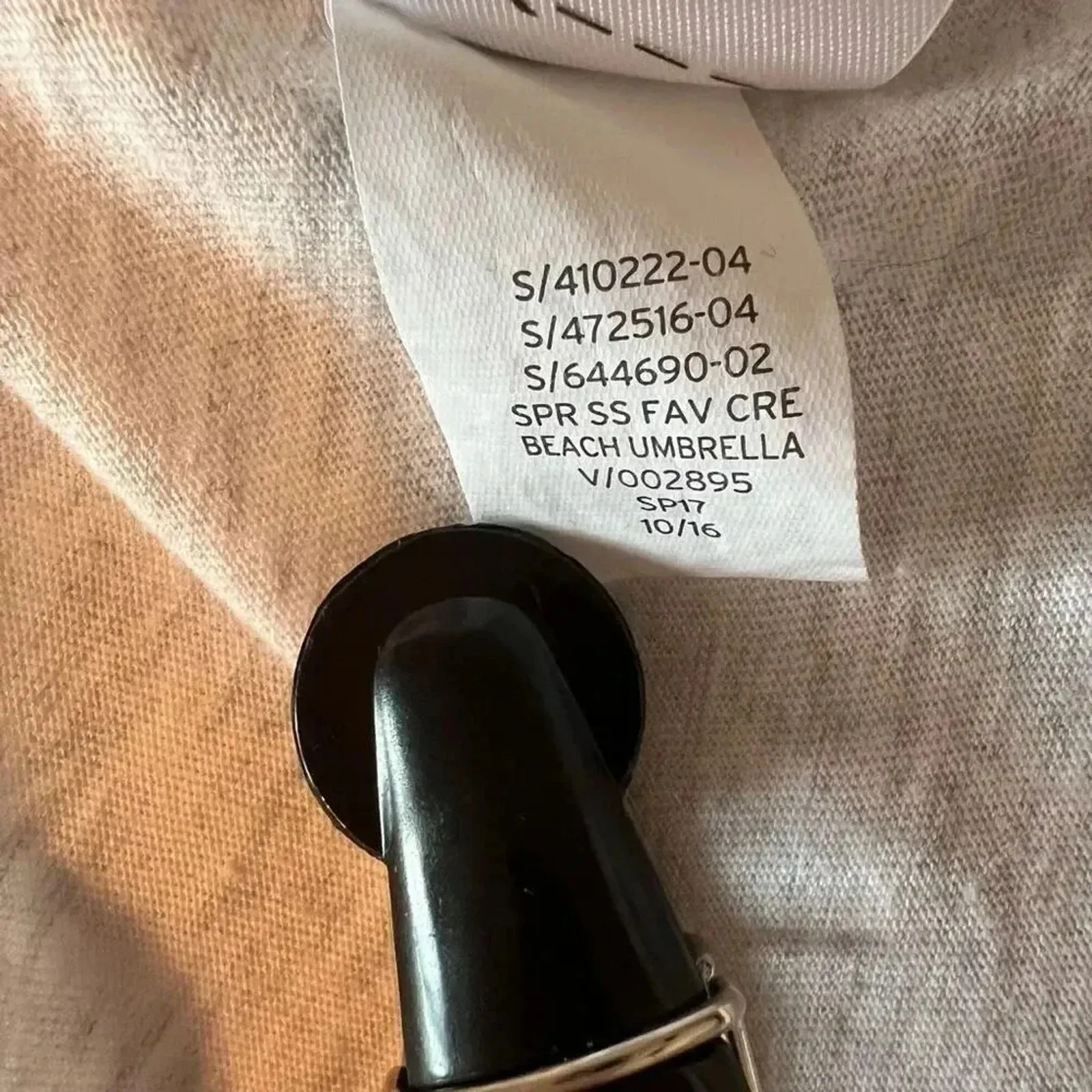 Gap Factory Favorite beach umbrella T - Image 7