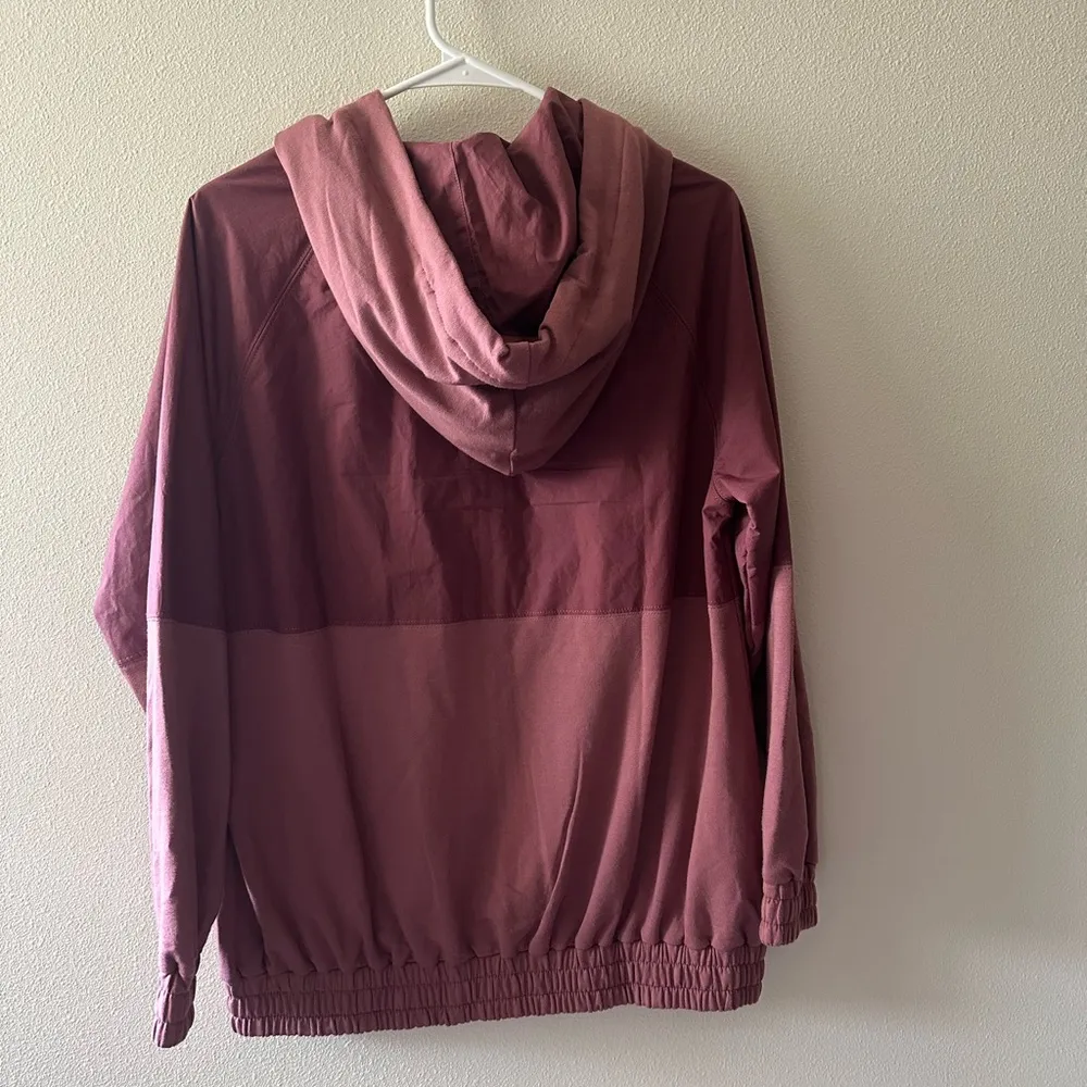 NWT summersalt The Softest French Terry Windbreaker Jacket rosewood size small - Image 4