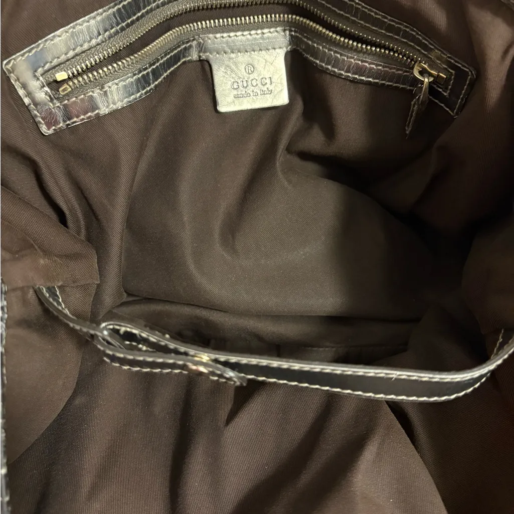 Gucci Pelham Canvas Shoulder Bag with Metallic Strapes - Image 8